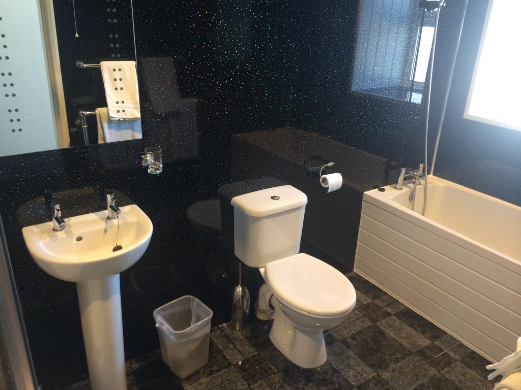 Lowenac Hotel Camborne Δωμάτιο φωτογραφία